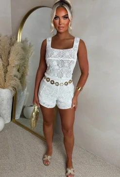 Beachy Vibes Cream Flower Crochet Crop Top