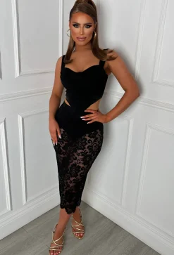 Divine Lace Black Stretch Lace Scalloped Hem Skirt