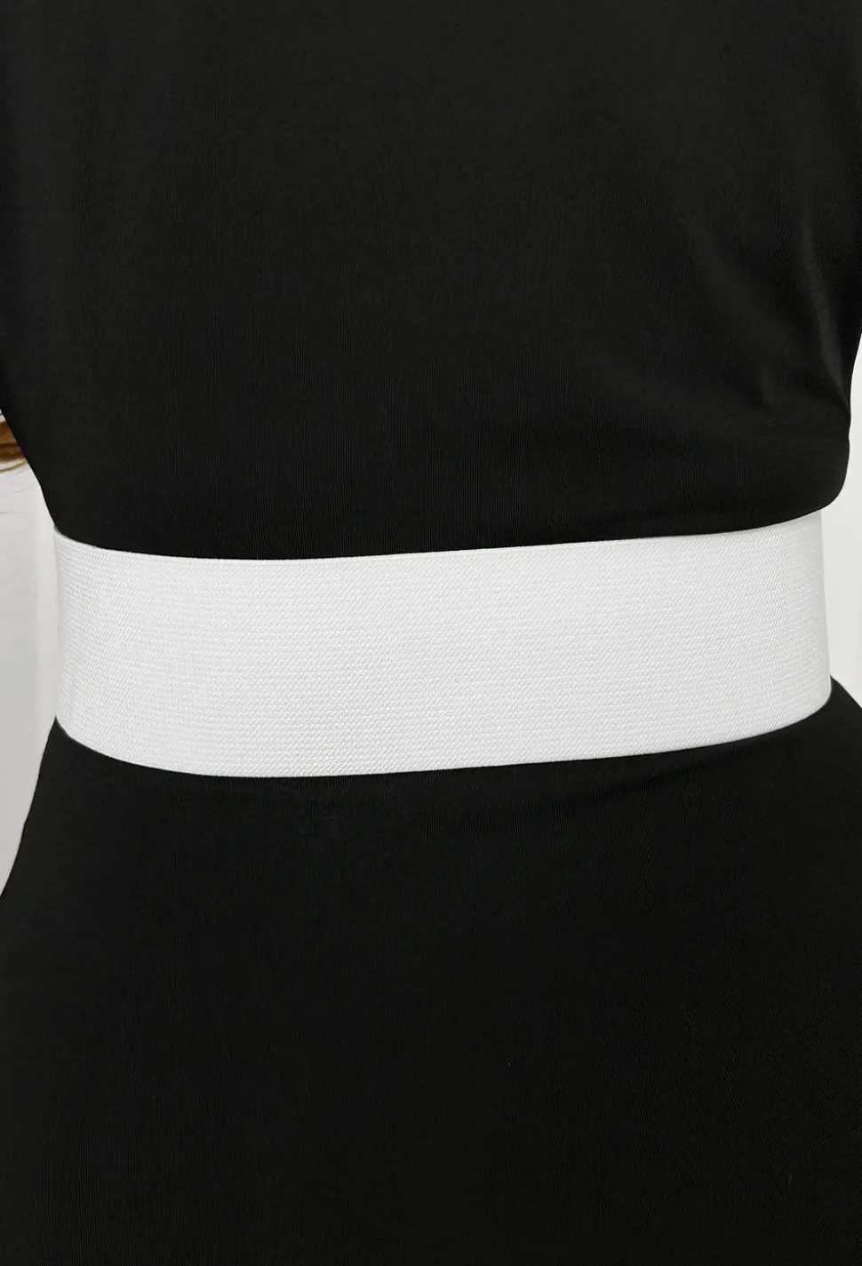 Glamorous Life White Gold Buckle Elasticated Belt