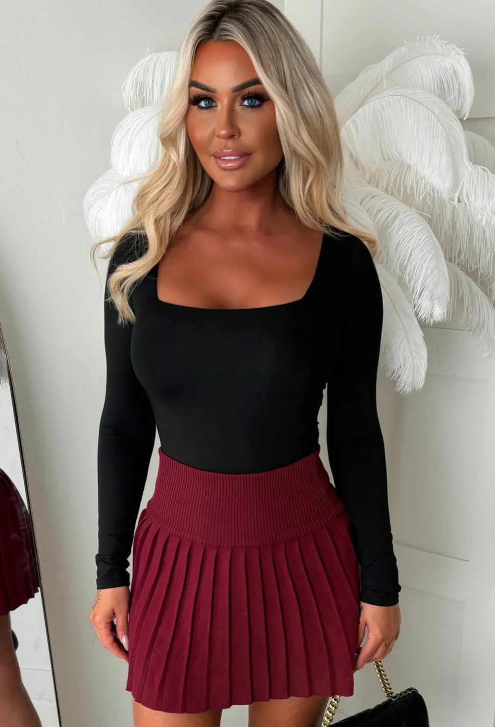 Renelle Burgundy Pleated Knitted Skirt