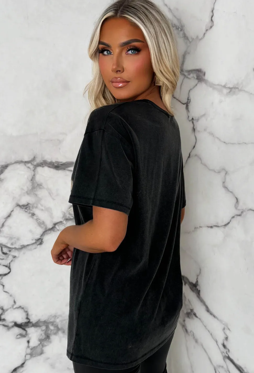 Scarlette Black Amore Leopard Heart T-Shirt