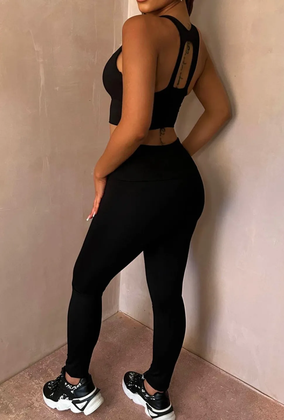 Ultimate Escape Black Ultimate Stretch High Waisted Leggings